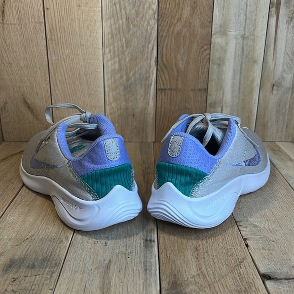 Nike Women's Flex Experience Run 11 LT Iron Ore and Light Thistle - Picture 5 of 10